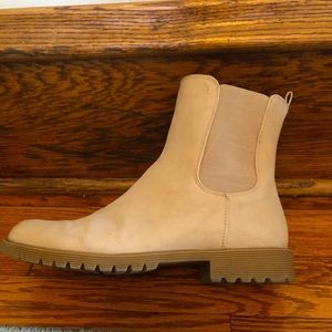 Loft Chelsea Booties, size 8.5